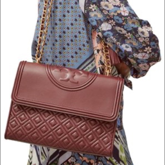 Tory Burch Handbags - Tory Burch Fleming Convertible Shoulder Bag
